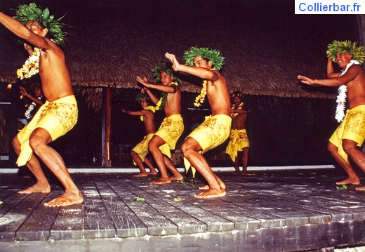 Danses Tahitiennes Bora Bora 1991 (9728 visits) Danses Tahitiennes Bora Bora 1991