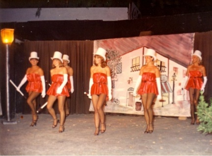 aighion 1979 spectacle majorettes