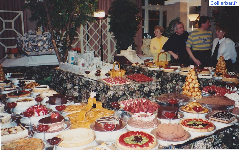 Pontresina buffet patisserie 93 - 1.jpg