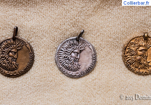 Les Tridents, avers (8267 visits, rating score 4.15) Les Tridents (de bronze, d'argent, d'or) étaient ces médailles décernées aux GM particulièremen... Les Tridents, avers