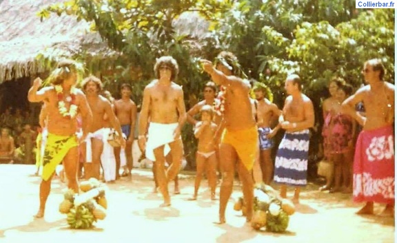 Départ course de la banane  Moorea 1981 (Philippe Raison CDV) 