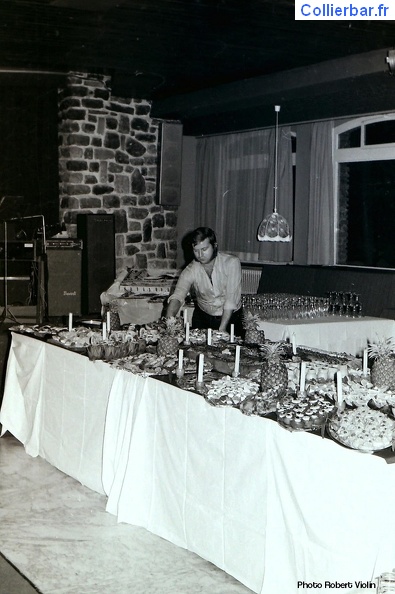 Buffet photo Robert Violin.jpg