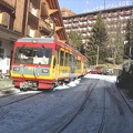 Le train devant le Palace
