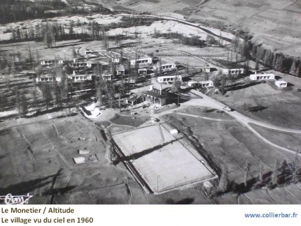 MON-village1960