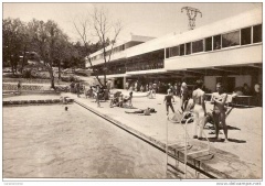 RES-Piscine et restaurant