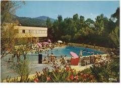 RES-La piscine /2