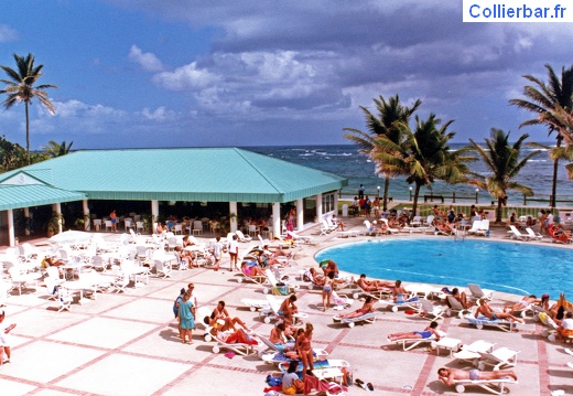 SLU-Piscine (7670 visits) La piscine
Sainte Lucie 1987 SLU-Piscine