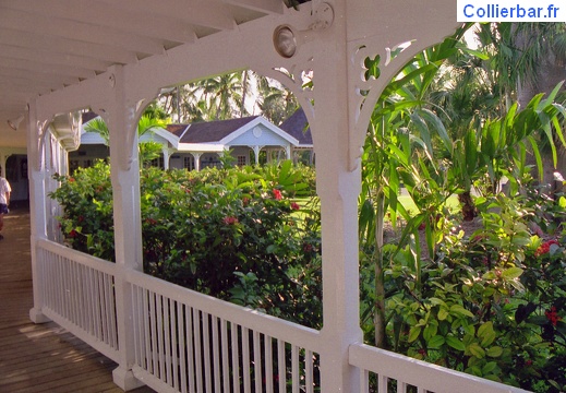 Bungalows pardise (7400 visits, rating score 4.10) Bungalows pardise