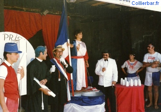 Cadques 14 juillet 84 (10008 visits, rating score 4.23) 14 Juillet 1984 à Cadaques Cadques 14 juillet 84