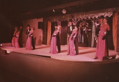 Spectacle Dancing Star Porto Petro 1980