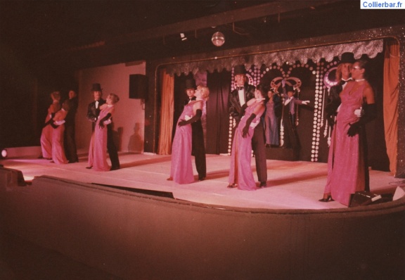 Spectacle Dancing Star Porto Petro 1980