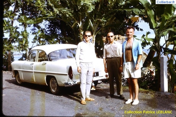 1963 - Tahiti groupe 01