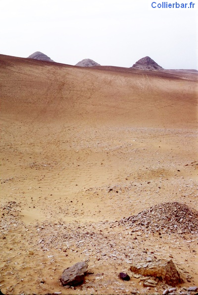 Guizeh - Temple solaire d Abu Ghorab -  entre Guizeh et Sakkara.jpg