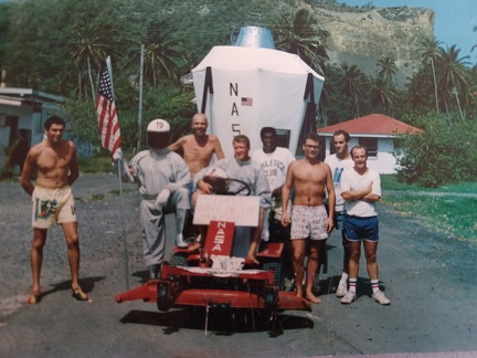 maintenance pour le 14 juillet 1989 à Ste Lucie Chef de village  Pierrot et chef motos Jay Stewart