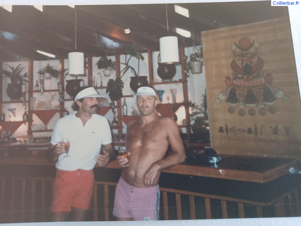 Hurgada Magawish 1986 Branco chef de Bar et Édouard second matos.